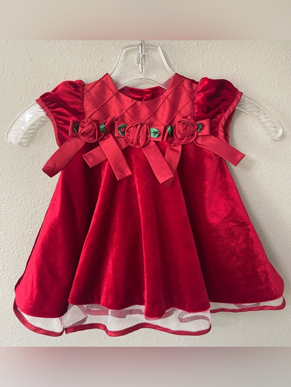 Bonnie Baby Red Velvet Baby Dress with Rosette Trim SZ 3/6months EUC